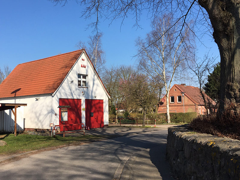 Das Feuerwehrhaus in Alt Meteln